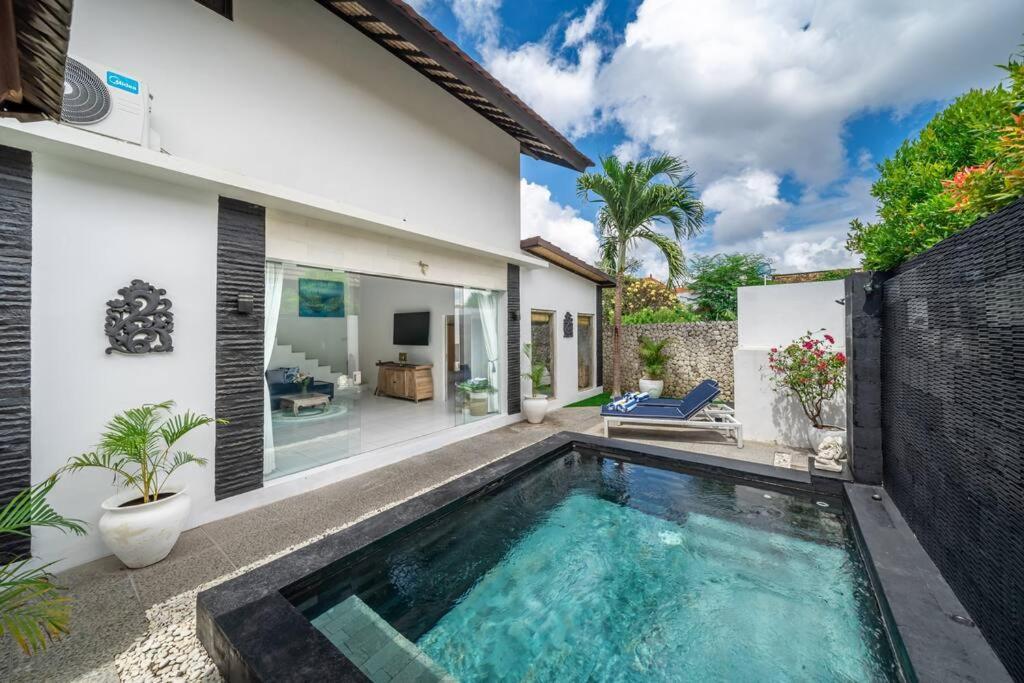 2Br Peaceful & Luxury Getaway At Villa Biru Jimbaran Exterior foto